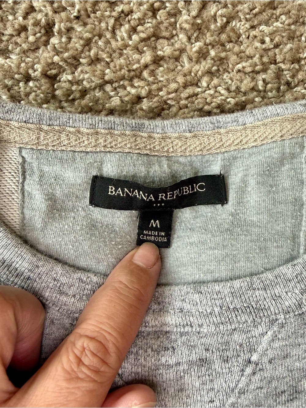 Banana Republic Light Heather Gray Crewneck Sweatshirt - Picture 6 of 6